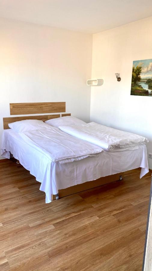 I-motel Hotel 3*